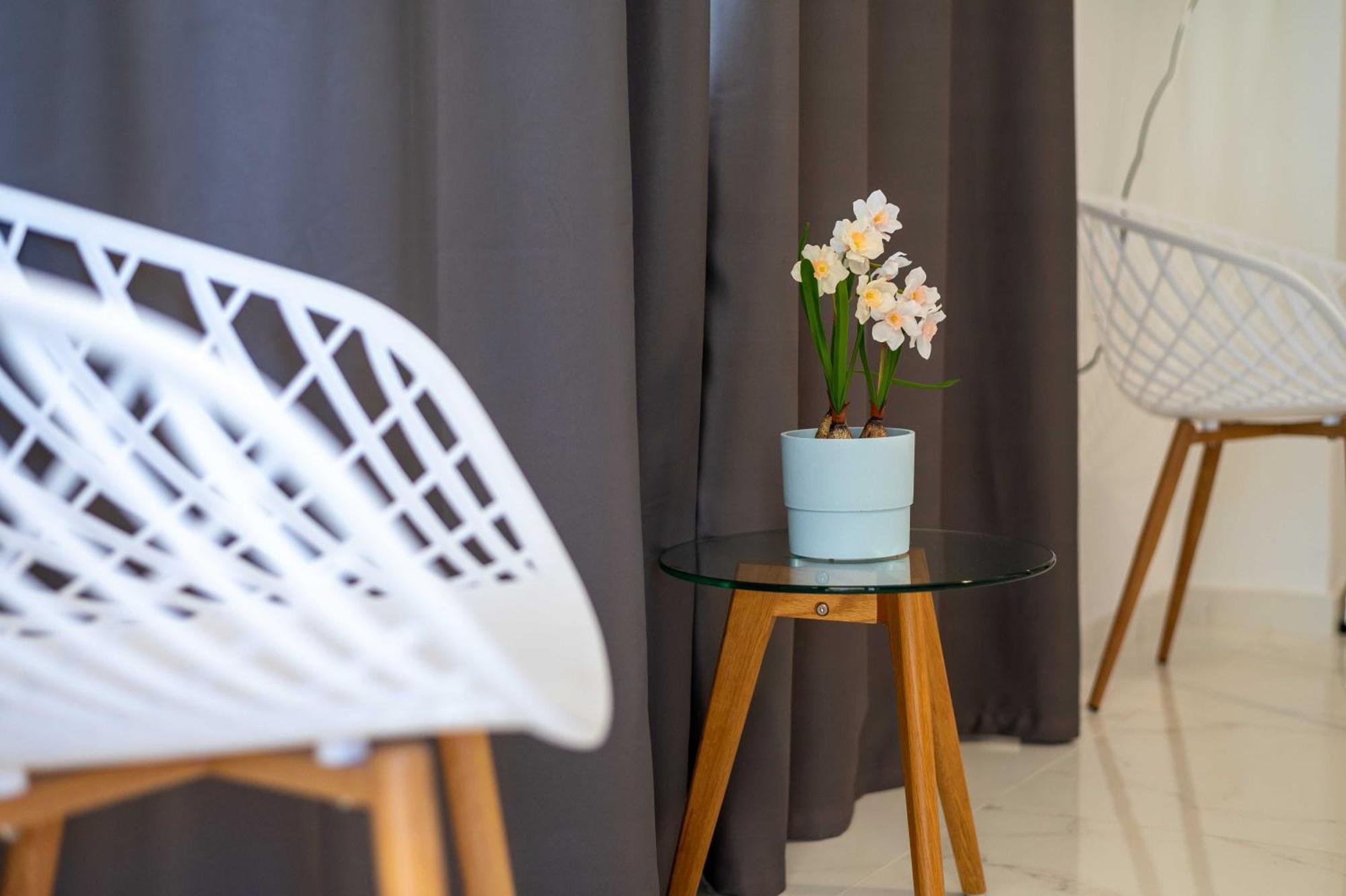 Finikas Suites & Apartments 10Min From Athens Airport Artemida  Exterior photo