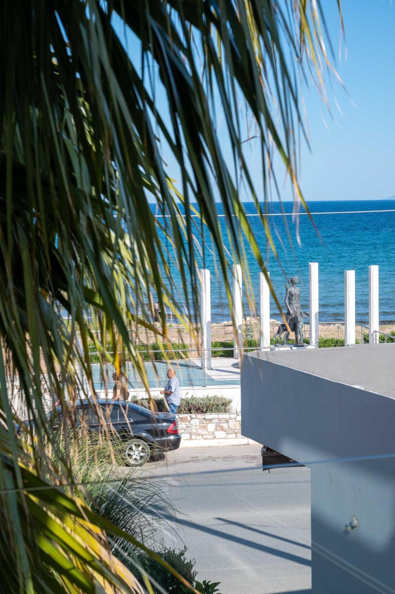 Finikas Suites & Apartments 10Min From Athens Airport Artemida  Exterior photo